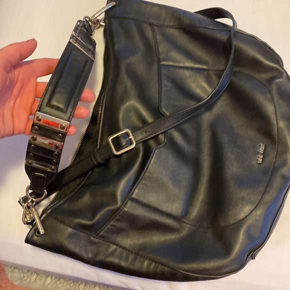 Nine West Black leather purse - Picture 3 of 3